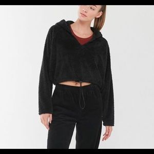 Urban outfitters fleece cropped hoodie
